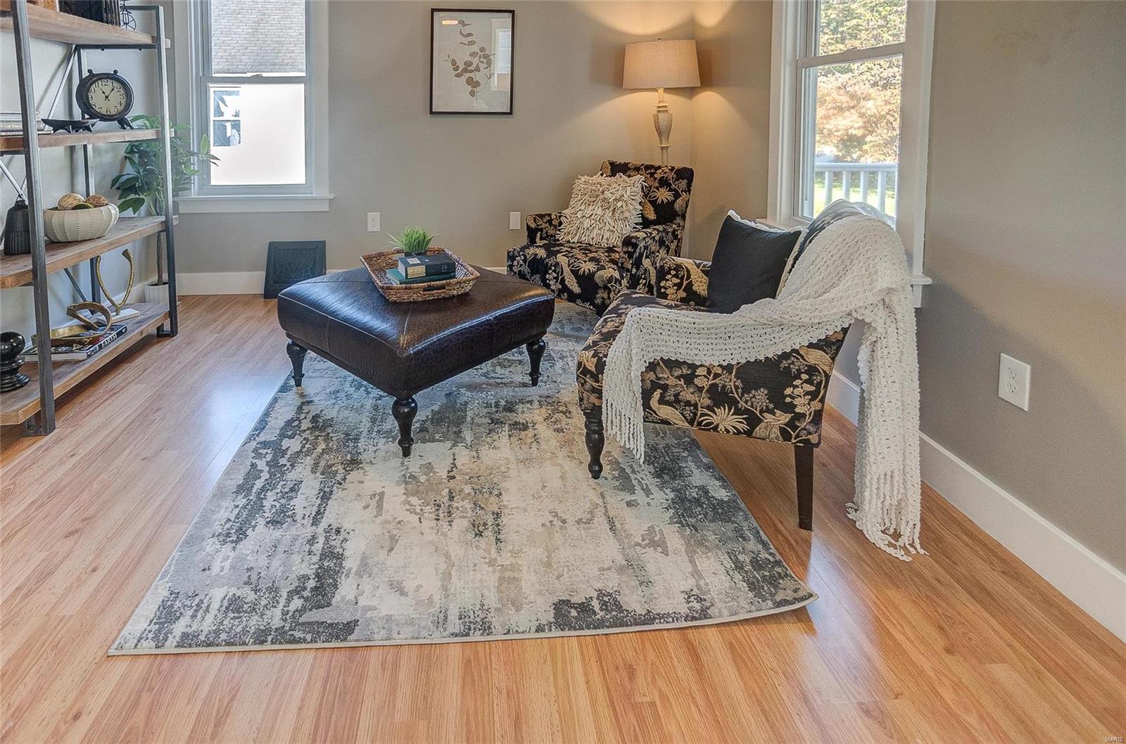 Edwardsville, Illinois 62025, United States, 3 Bedrooms Bedrooms, ,2 BathroomsBathrooms,Residential,Pending,41159