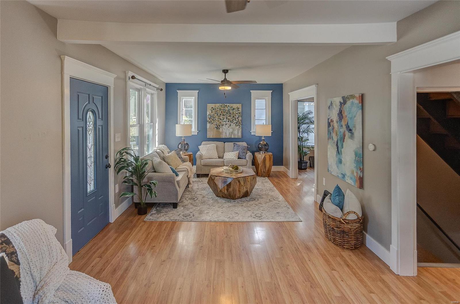 Edwardsville, Illinois 62025, United States, 3 Bedrooms Bedrooms, ,2 BathroomsBathrooms,Residential,Pending,41159