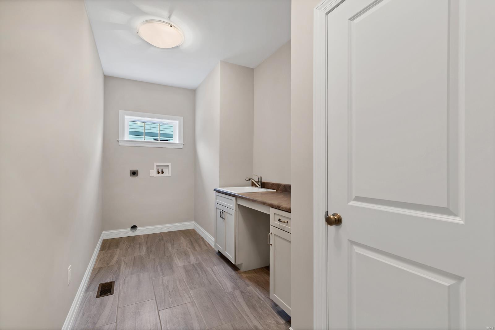 East Kirkwood Blk Pt 2 Bdy Adj - Residential