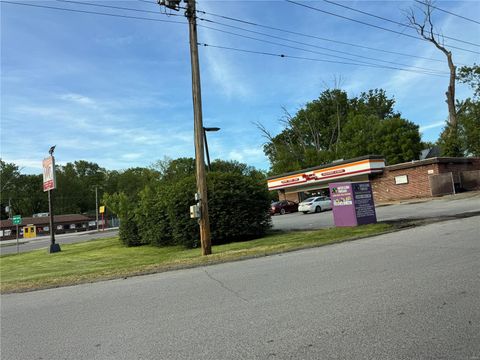 2302 Chambers Moline Acres MO 63136