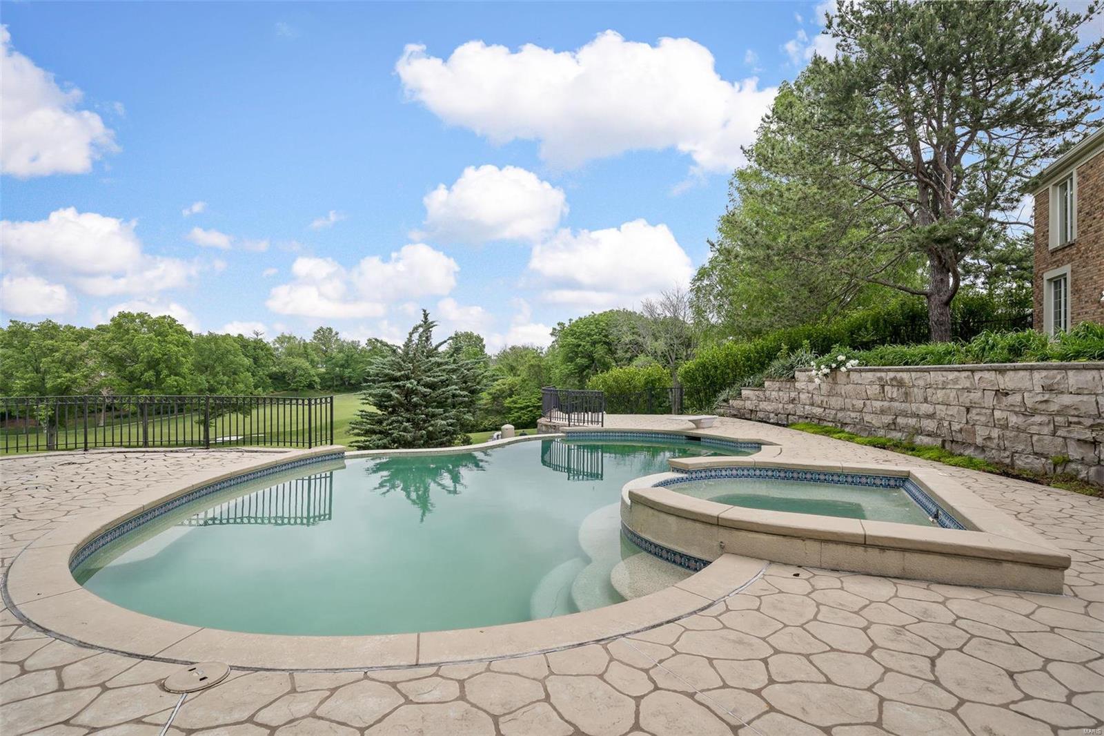 Forest Hills Club Estates Area 7-A - Residential