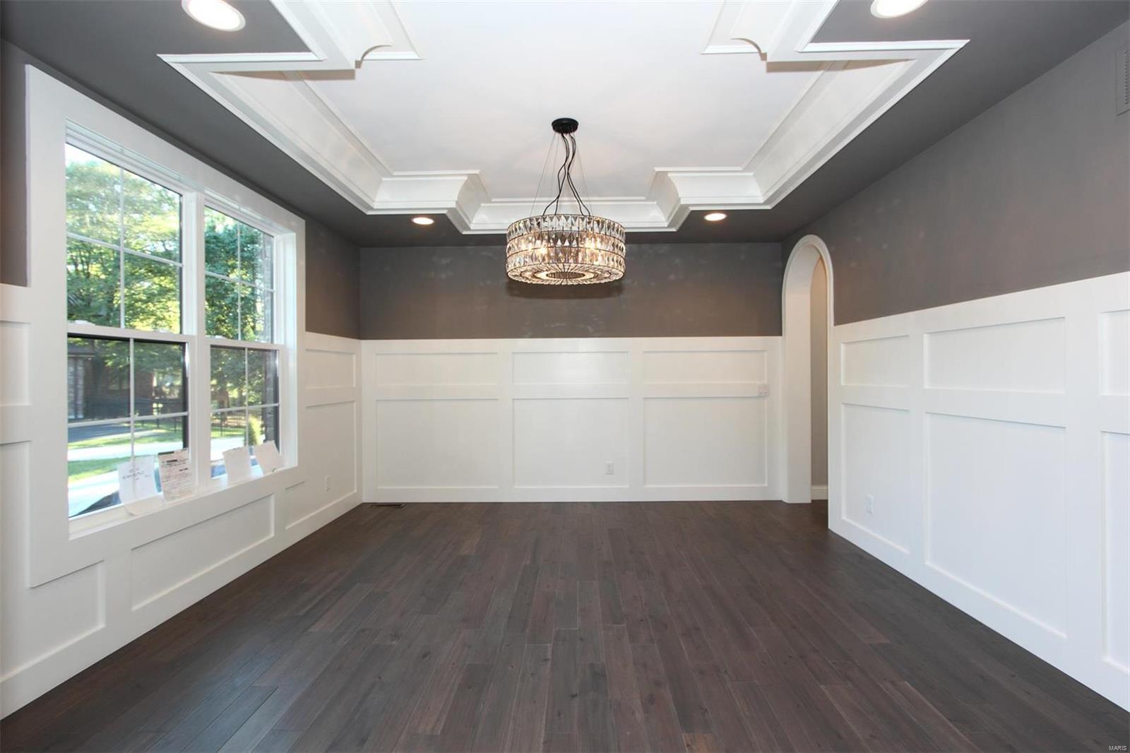 Lone Pine Woods - Residential