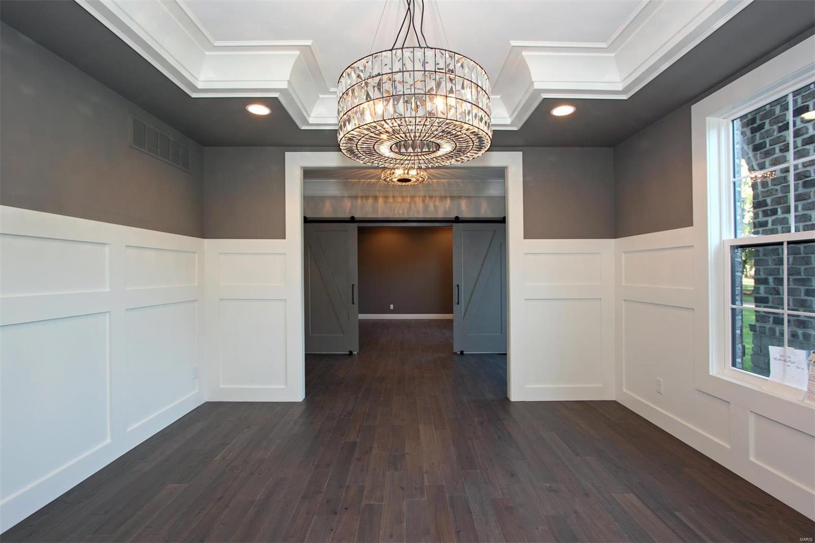 Lone Pine Woods - Residential