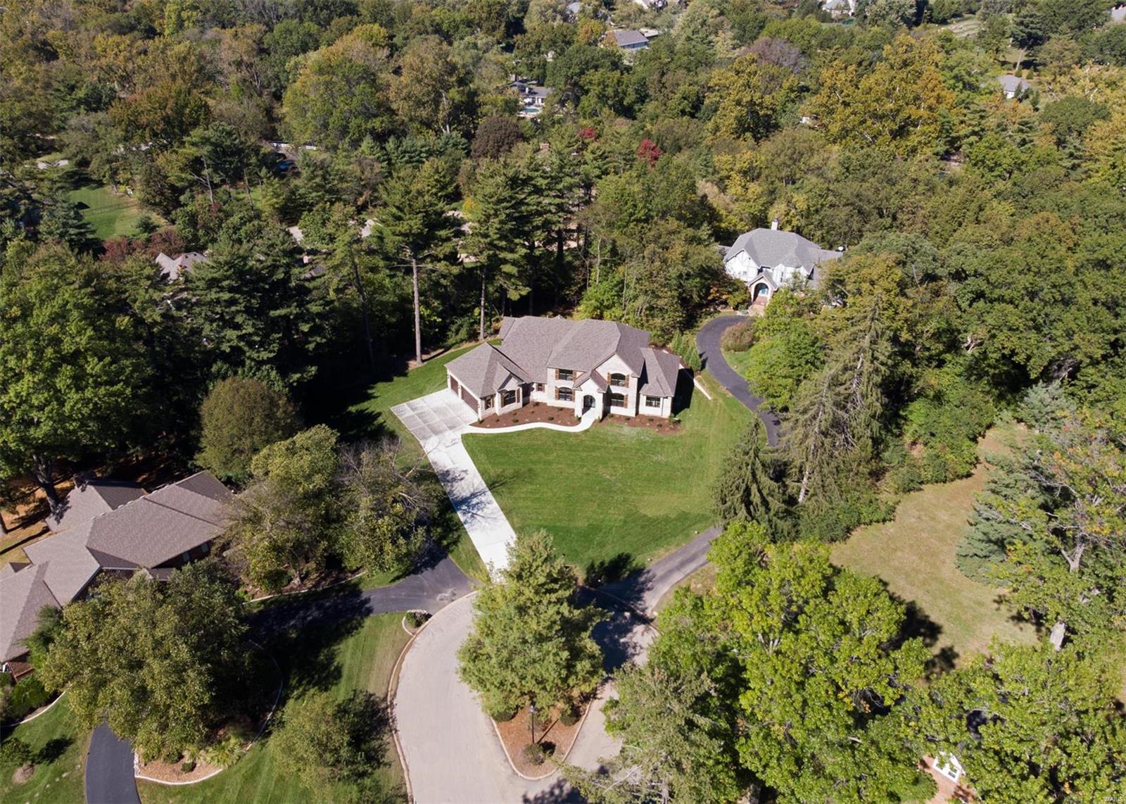 Lone Pine Woods - Residential