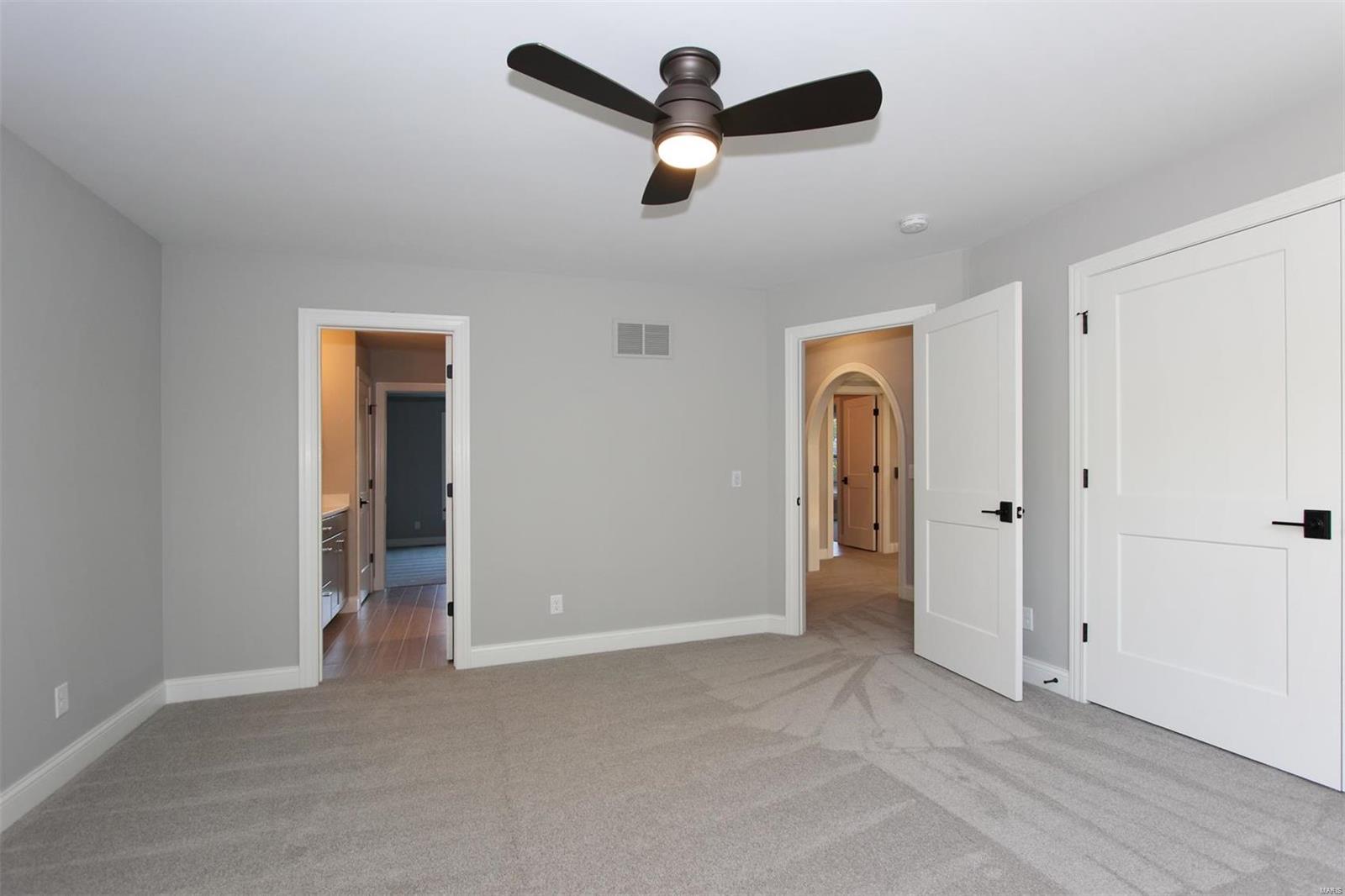 Lone Pine Woods - Residential