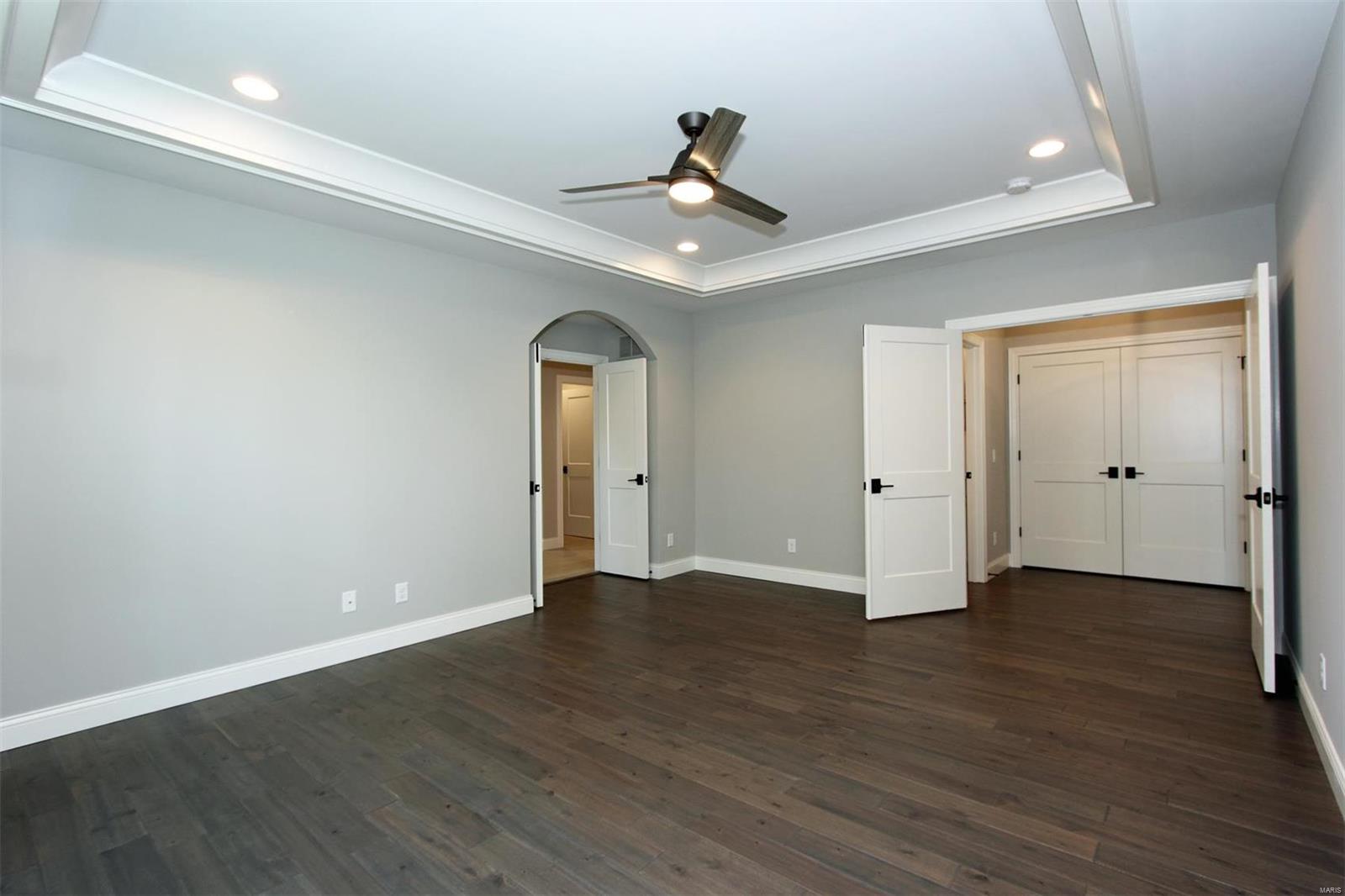 Lone Pine Woods - Residential