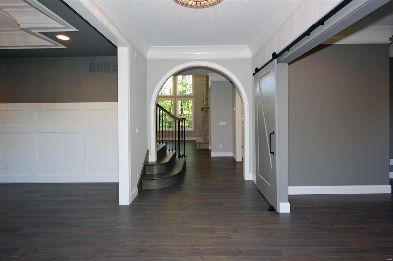 Lone Pine Woods - Residential