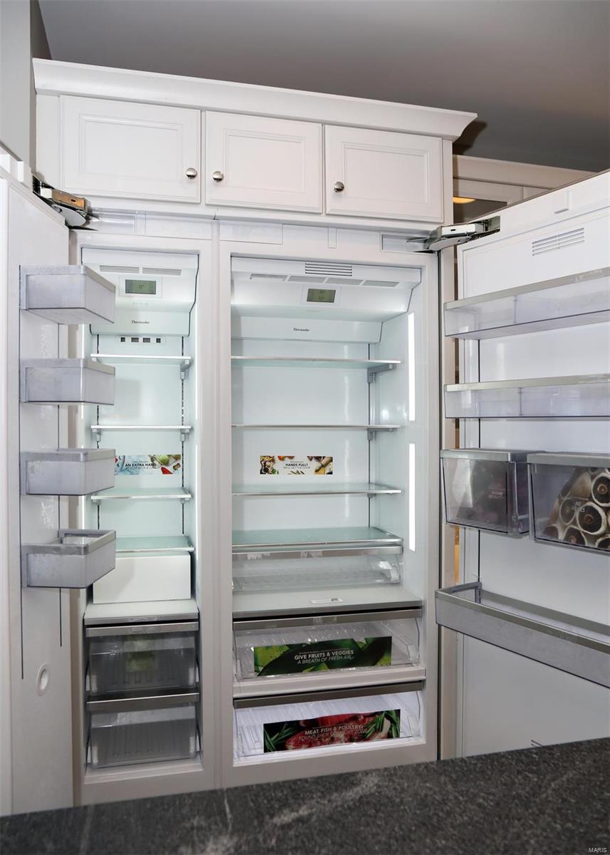 Lone Pine Woods - Residential