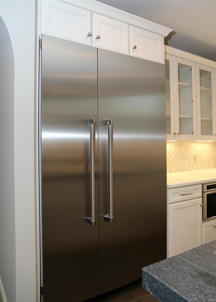 Lone Pine Woods - Residential