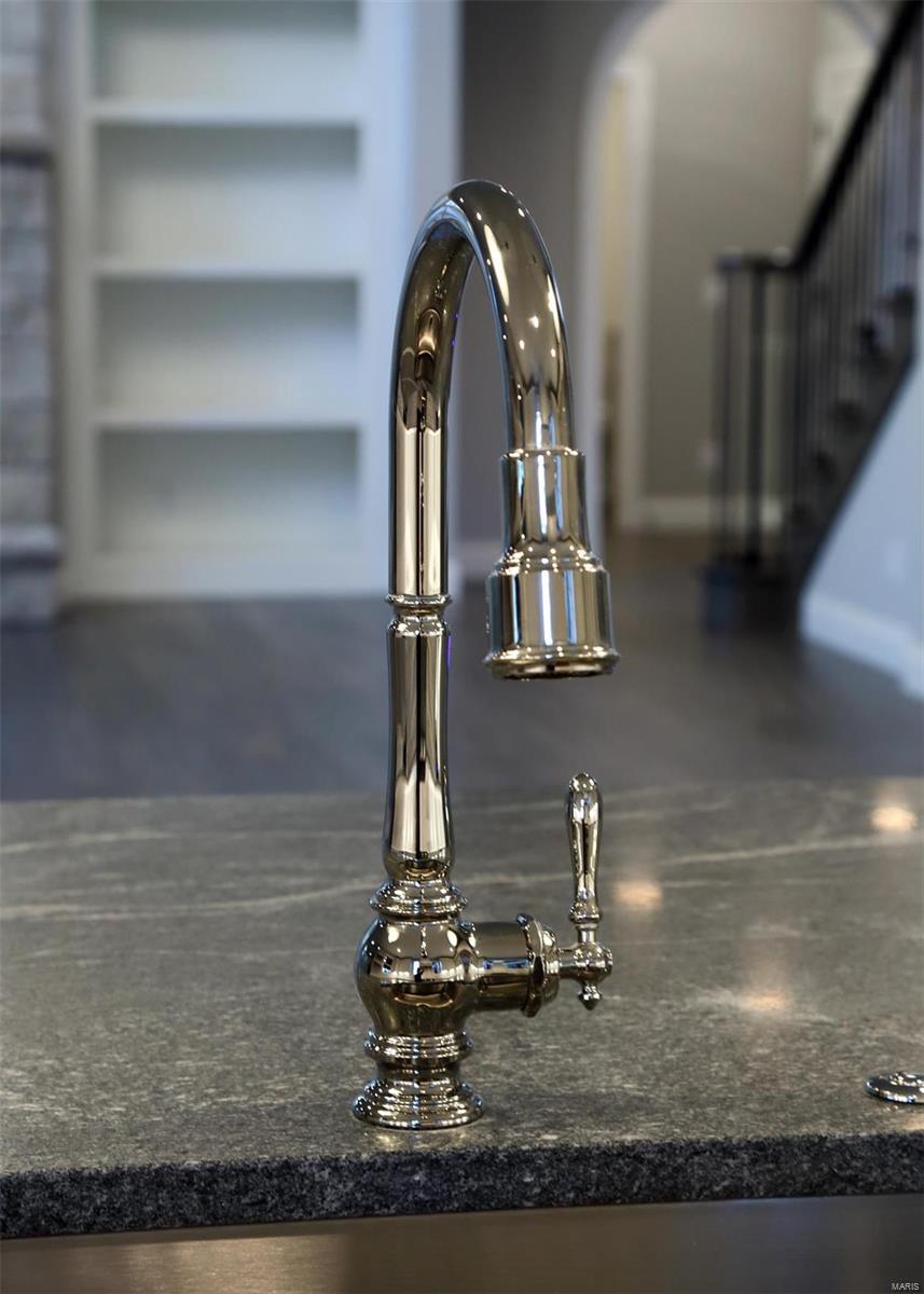 Lone Pine Woods - Residential