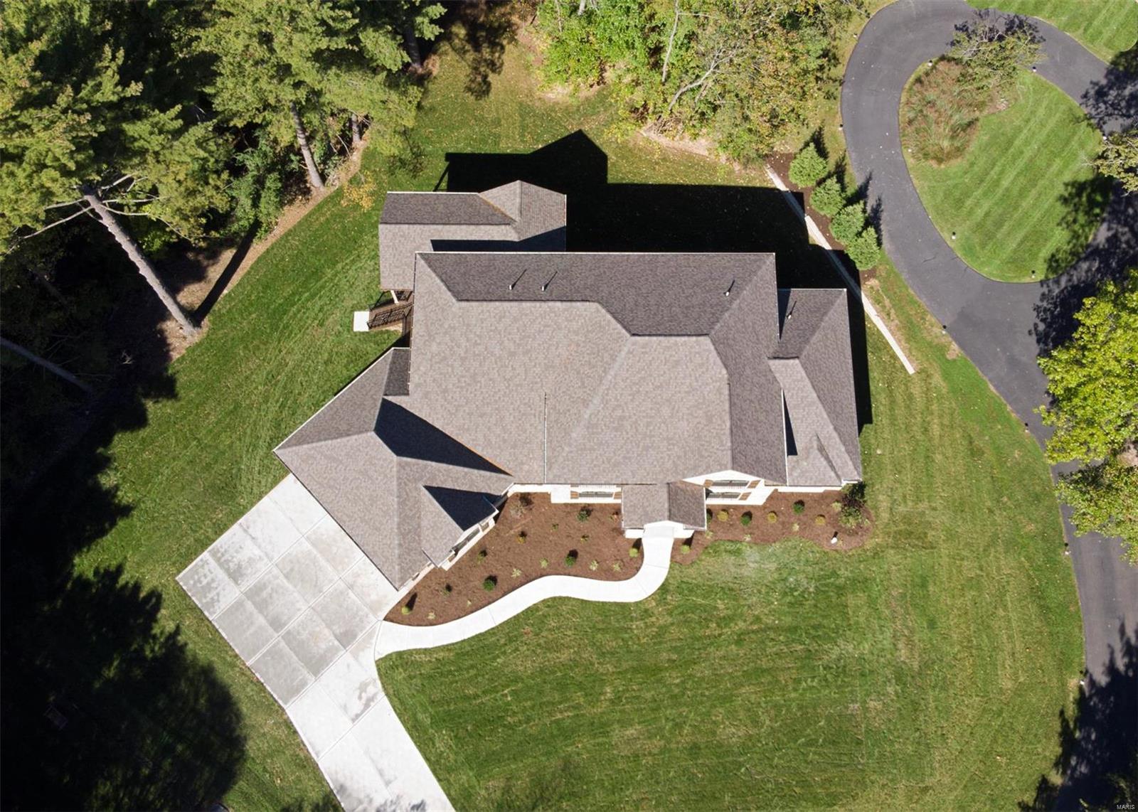 Lone Pine Woods - Residential