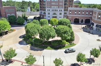 Crescent Condo - Residential