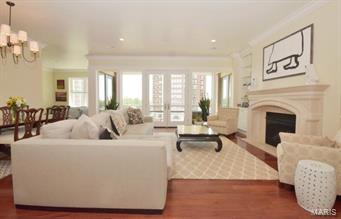 Crescent Condo - Residential