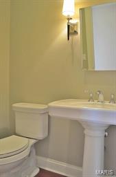 Crescent Condo - Residential