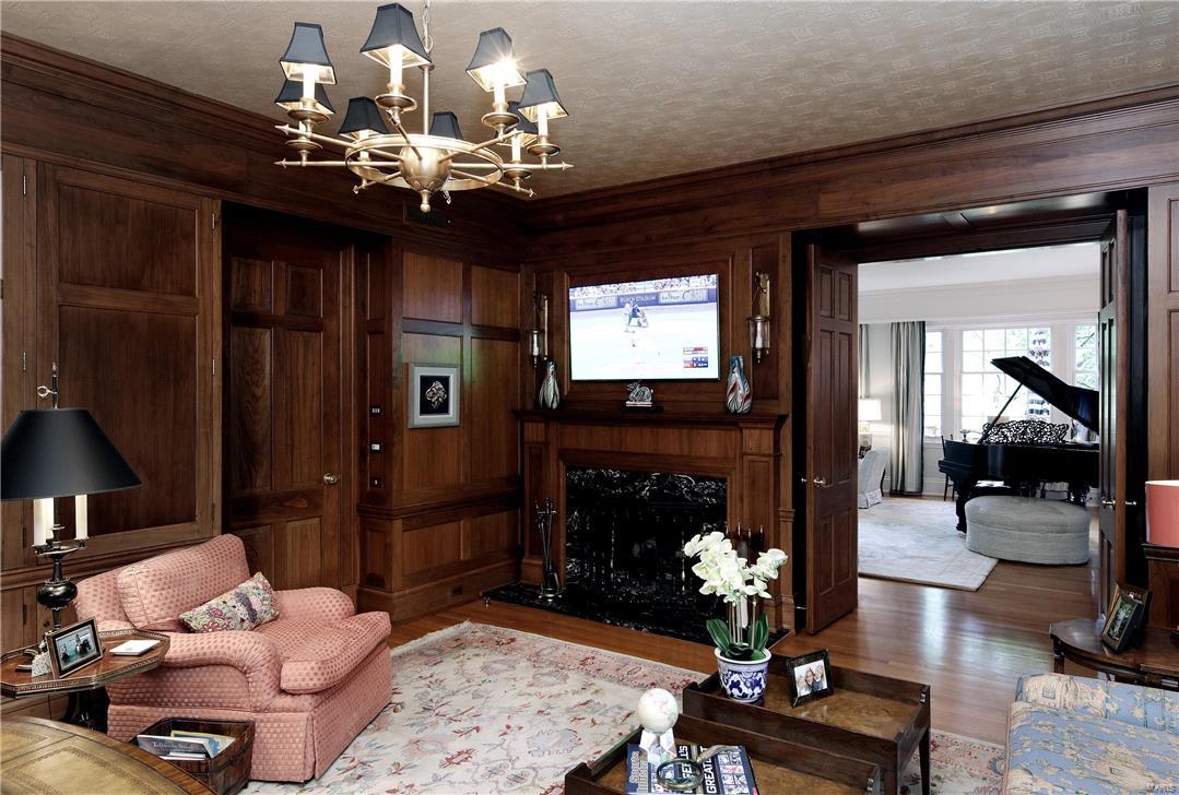 Bellerive Country Club Grounds - Residential