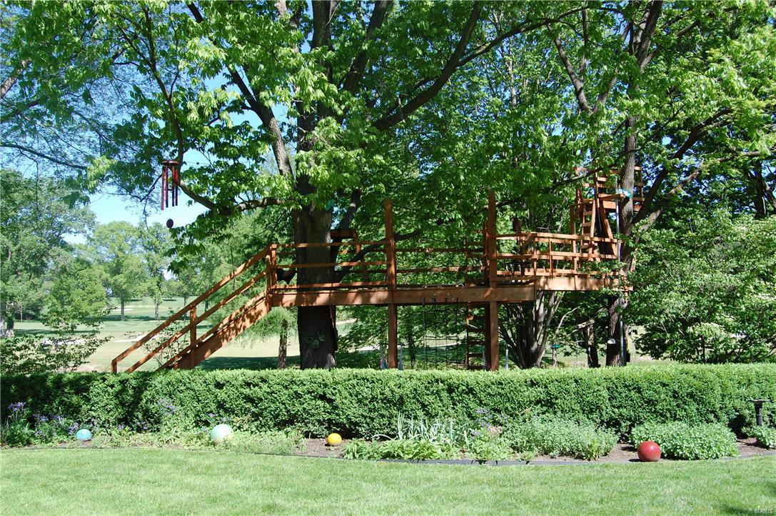 Bellerive Country Club Grounds - Residential