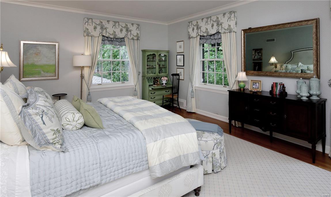 Bellerive Country Club Grounds - Residential