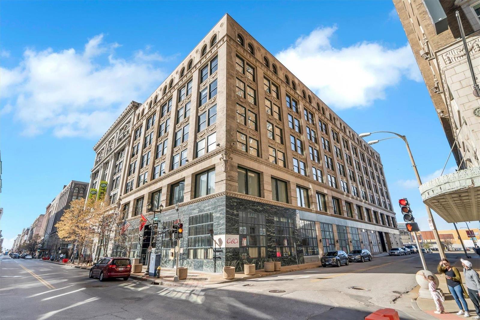 901 Washington Avenue 201