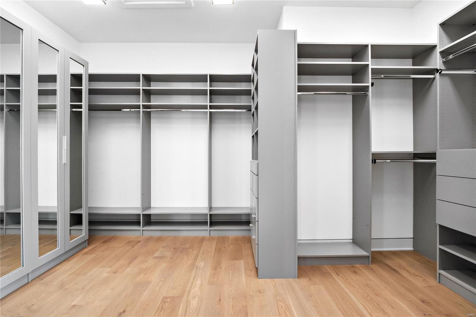 Thornhill Estates - Residential