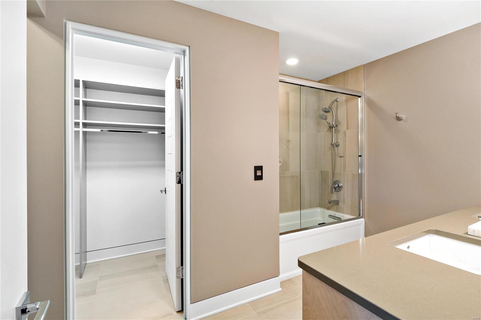 Thornhill Estates - Residential