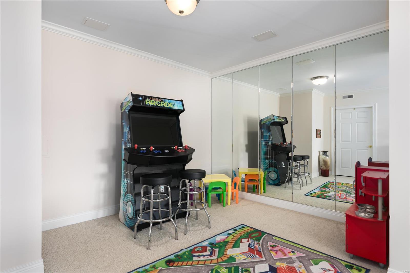 Belle Monte Road - Residential