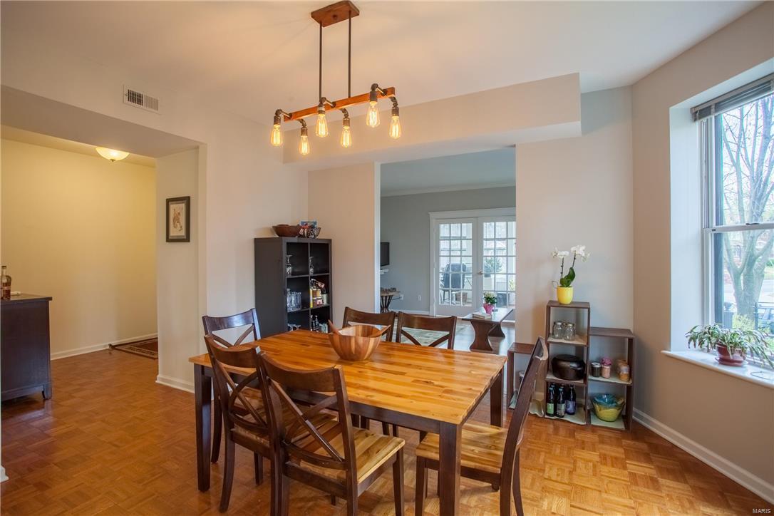 Debaliviere Place West Ph I - Residential