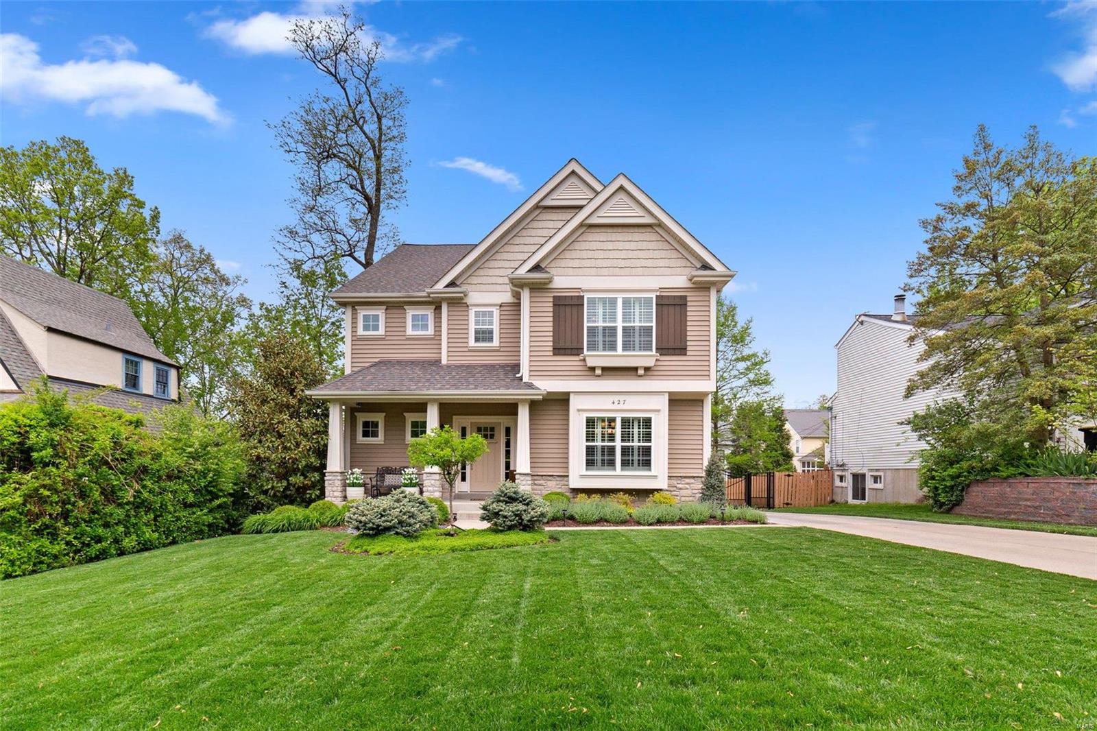 Central Place - Residential