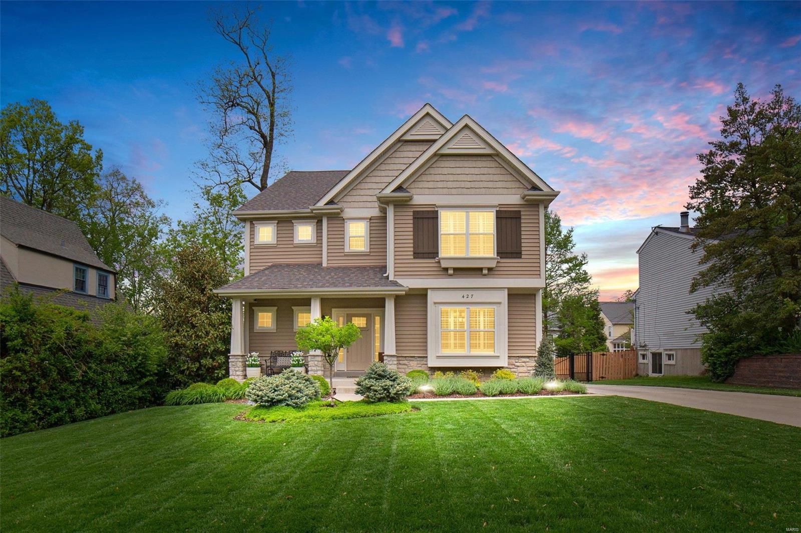 Central Place - Residential