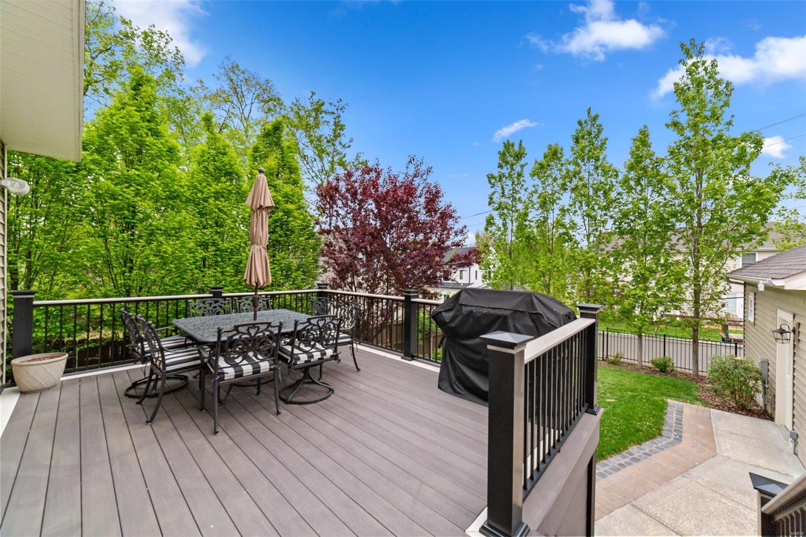 Central Place - Residential