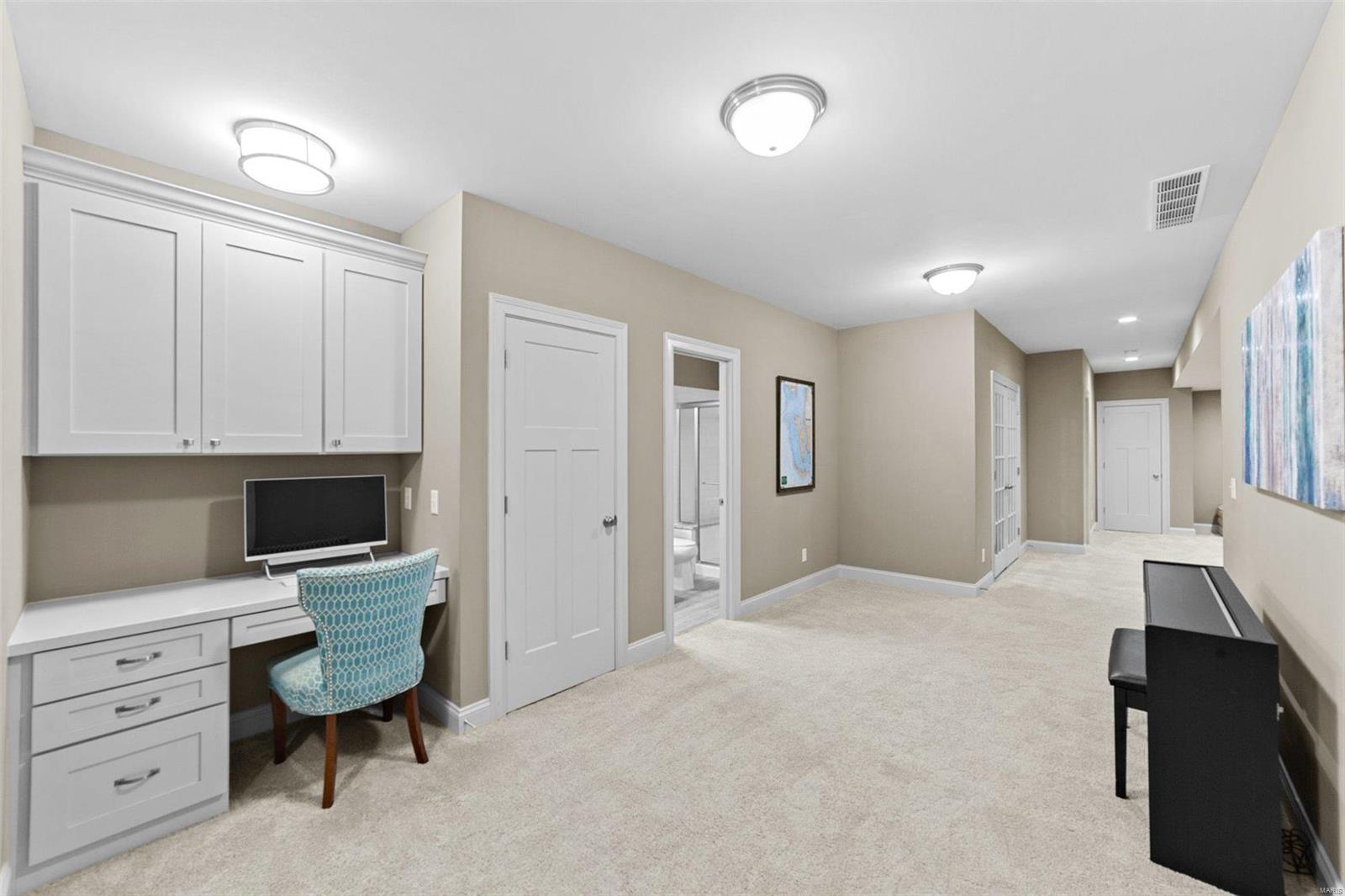 Central Place - Residential