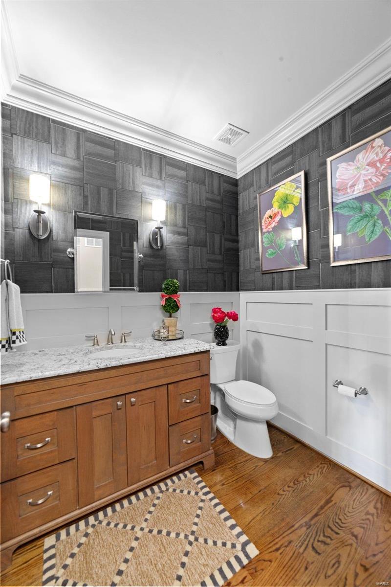 Central Place - Residential