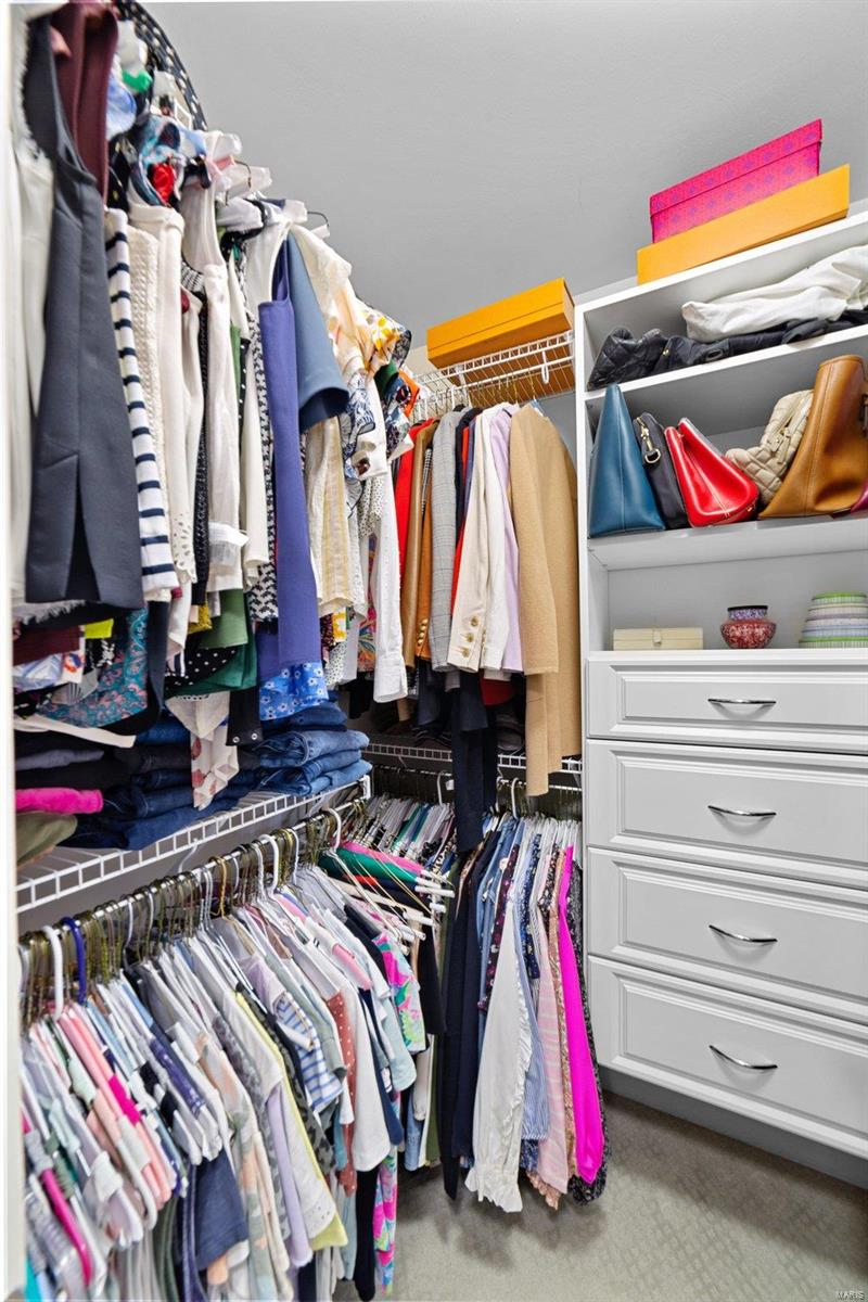 Central Place - Residential