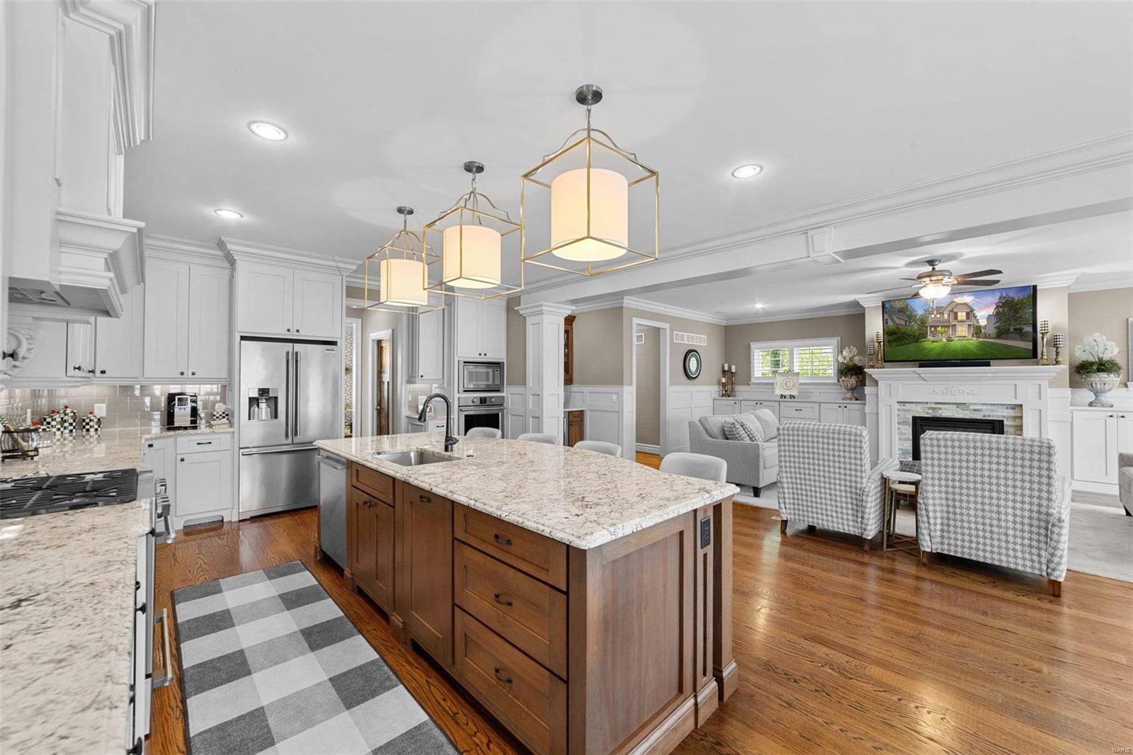 Central Place - Residential