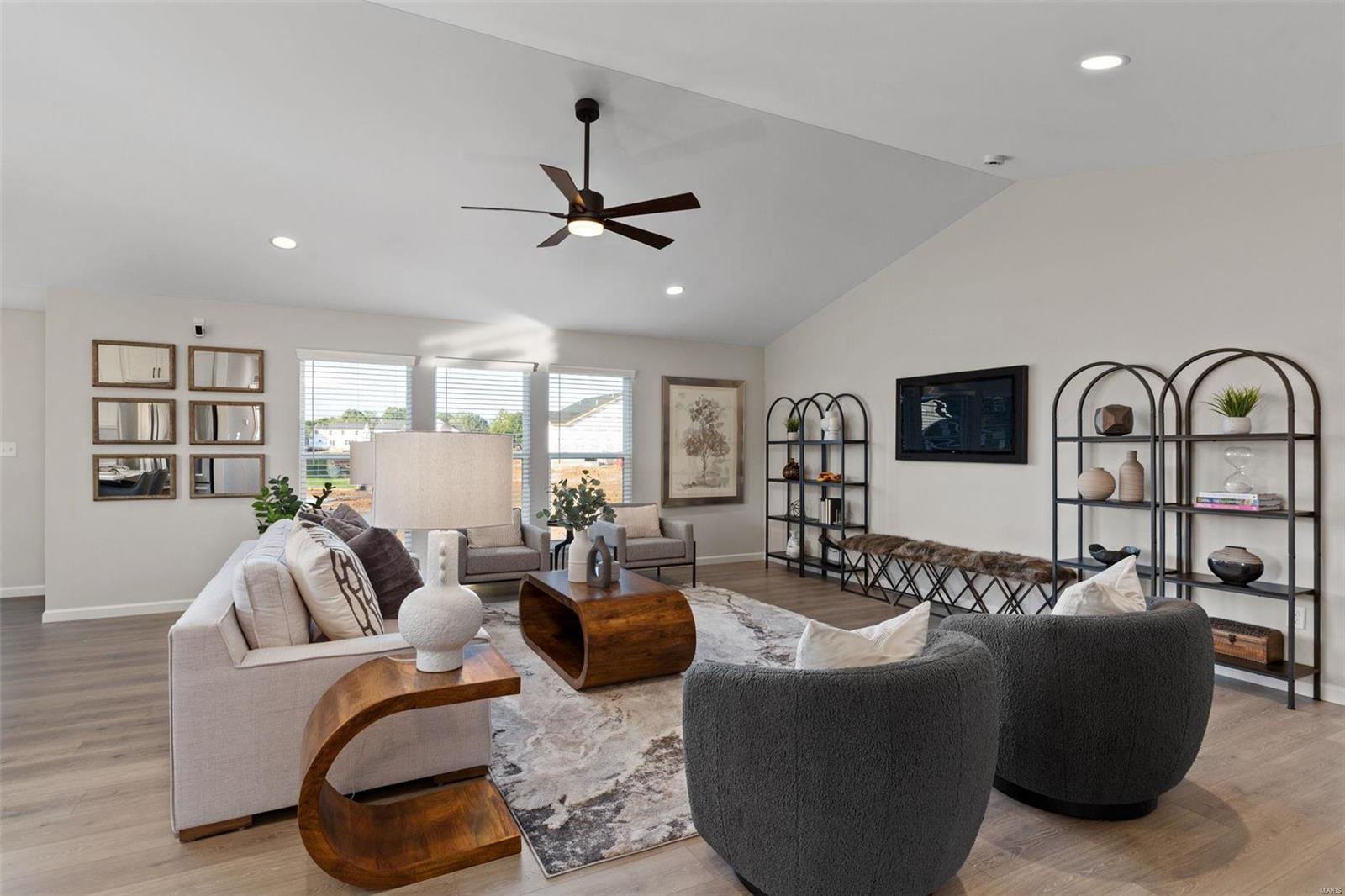 1383 Bloomfield Drive