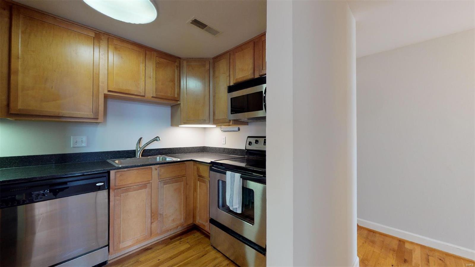 Metropolis West End - Residential