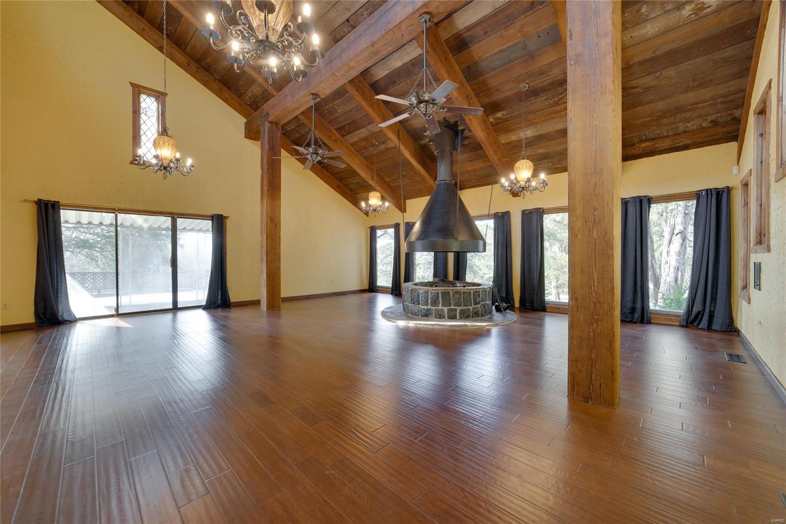 4550 Fort Hill Trail