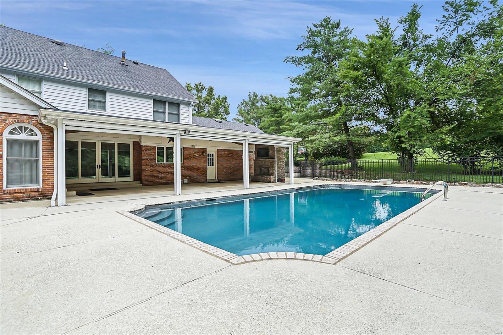 Strathmore 2 - Residential