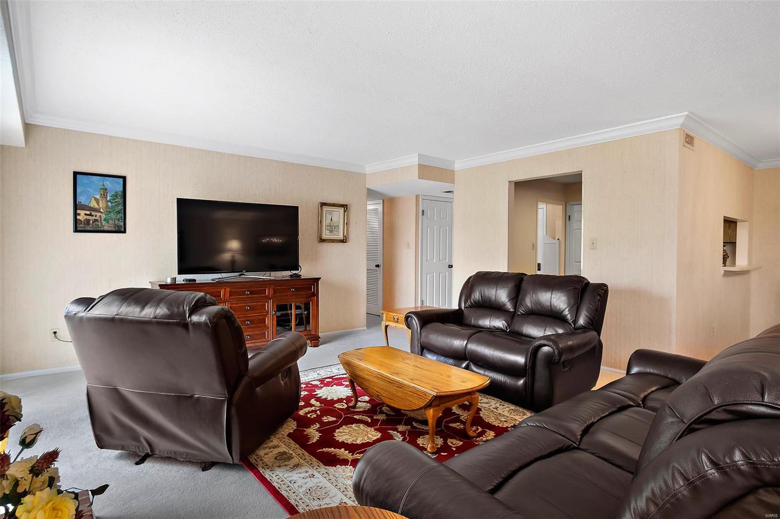 Parkway Gardens Village 1 Condo - Residential