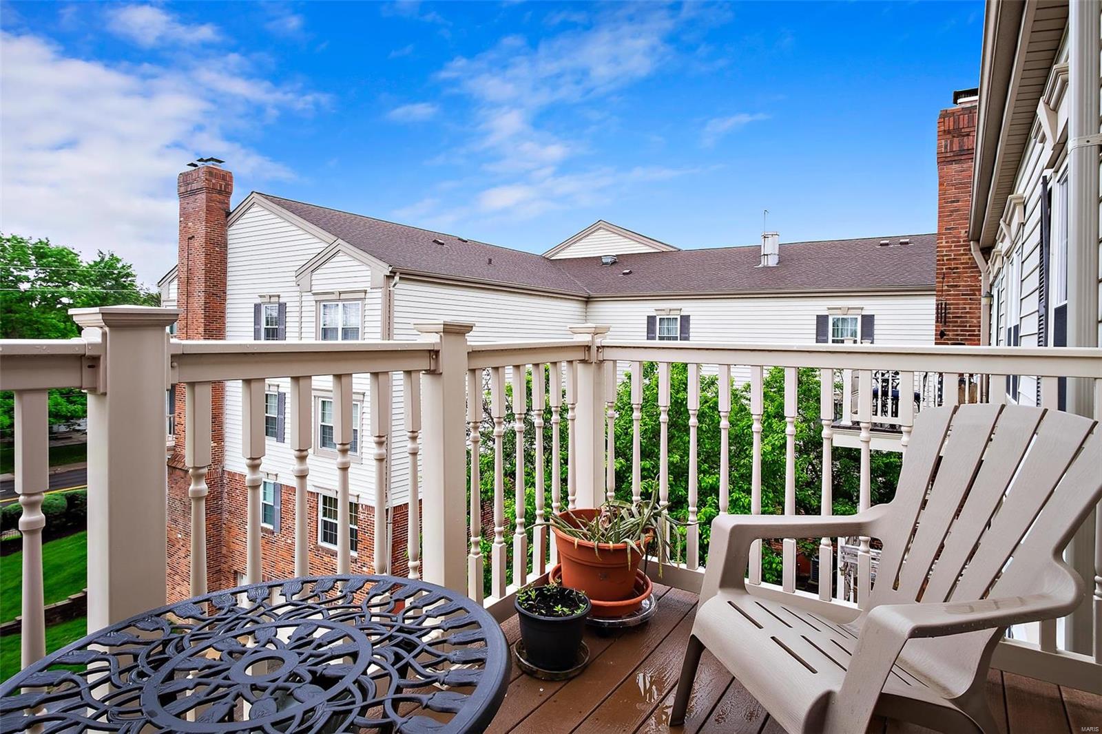 Parkway Gardens Village 1 Condo - Residential