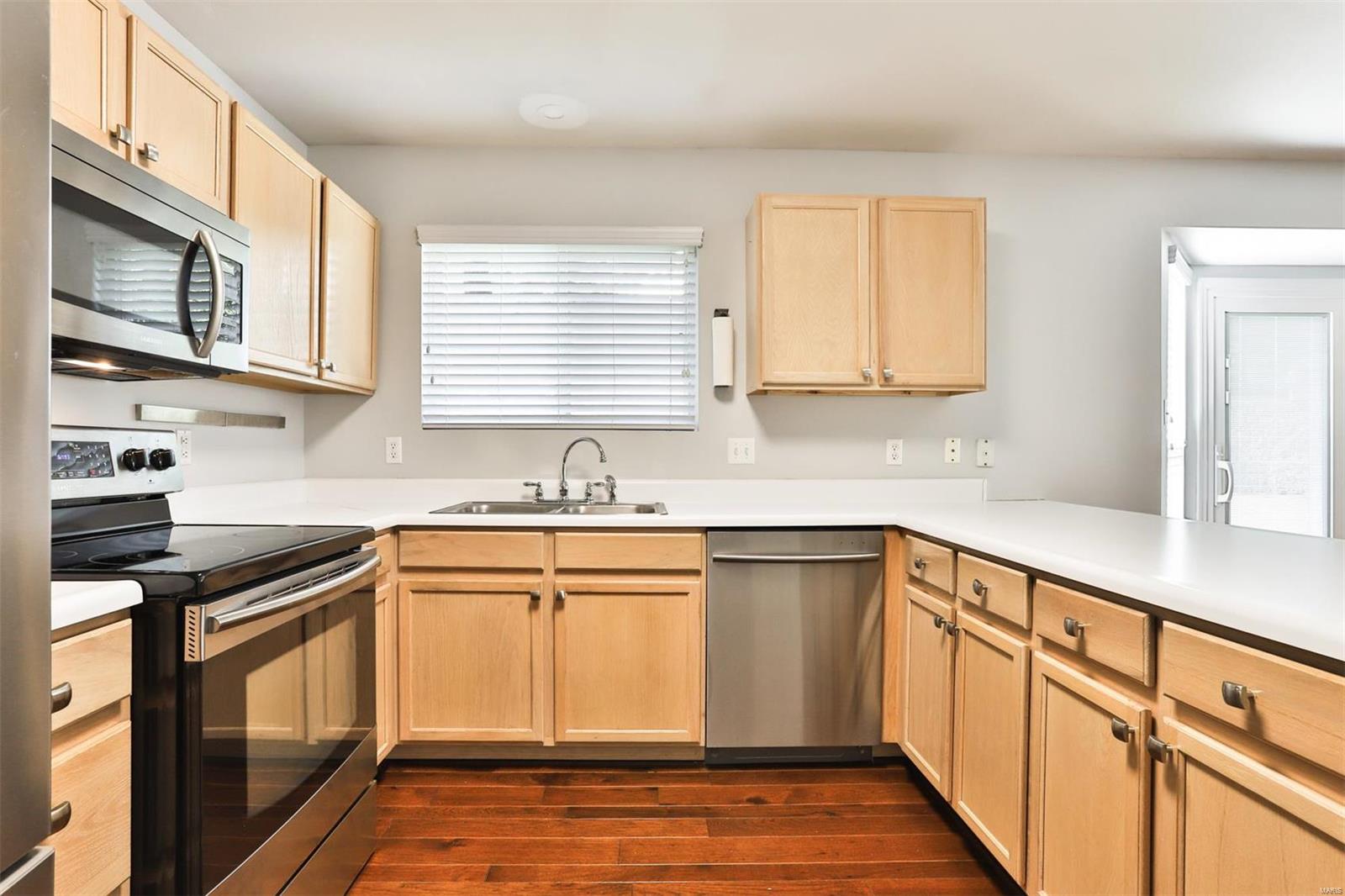 Cascades Five The - Residential