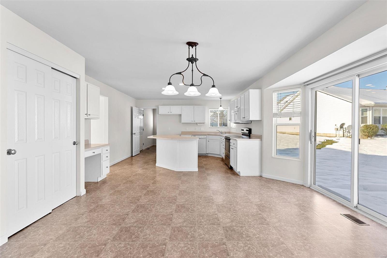 Green Tree - Residential