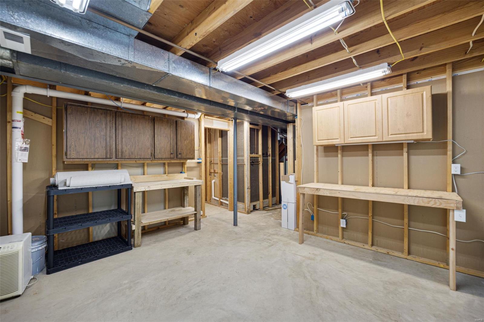 St Charles, Missouri 63301, United States, 2 Bedrooms Bedrooms, ,2 BathroomsBathrooms,Residential,Pending,103759