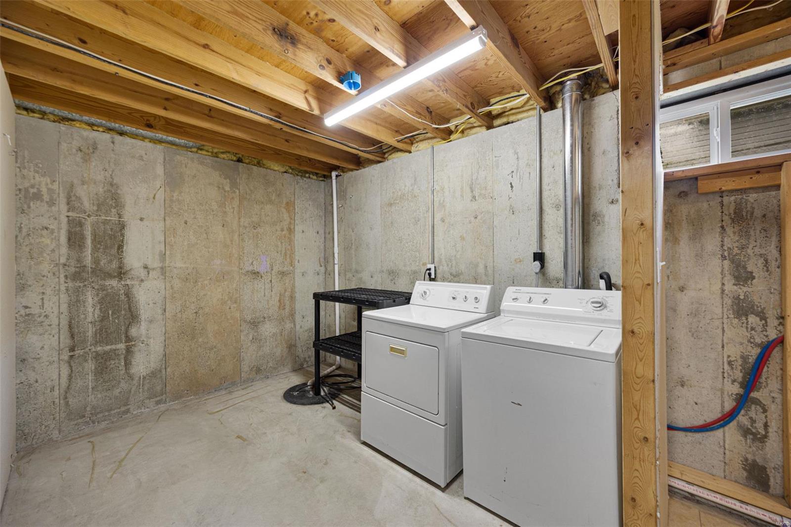 St Charles, Missouri 63301, United States, 2 Bedrooms Bedrooms, ,2 BathroomsBathrooms,Residential,Pending,103759