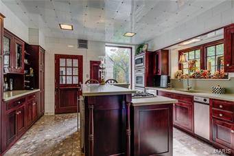 The Castle of Montebello - Residential