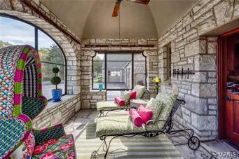 The Castle of Montebello - Residential