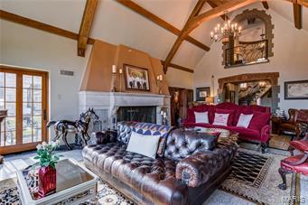 The Castle of Montebello - Residential