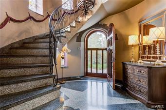 The Castle of Montebello - Residential