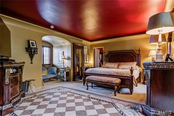 The Castle of Montebello - Residential