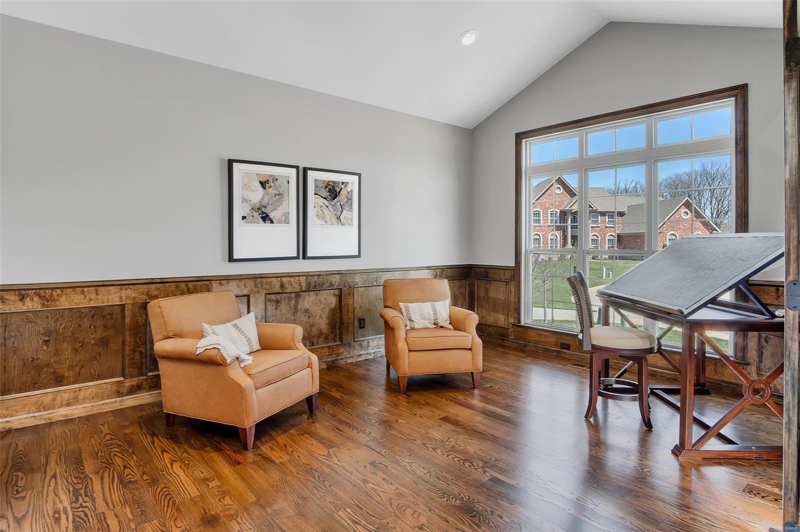 Belle Maison - Residential