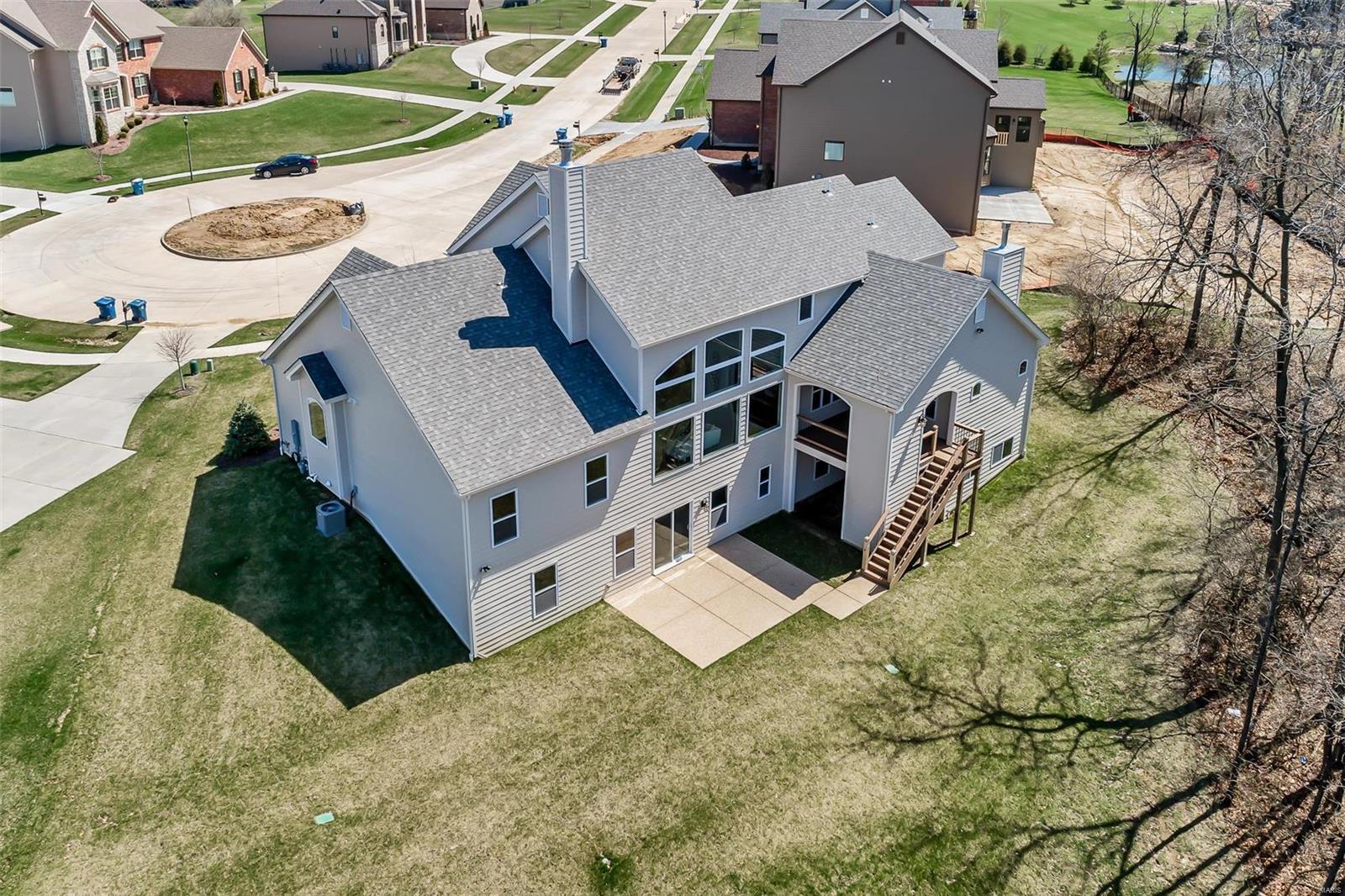 Belle Maison - Residential